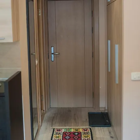 Brvenik 105, Konaci - Apartman *